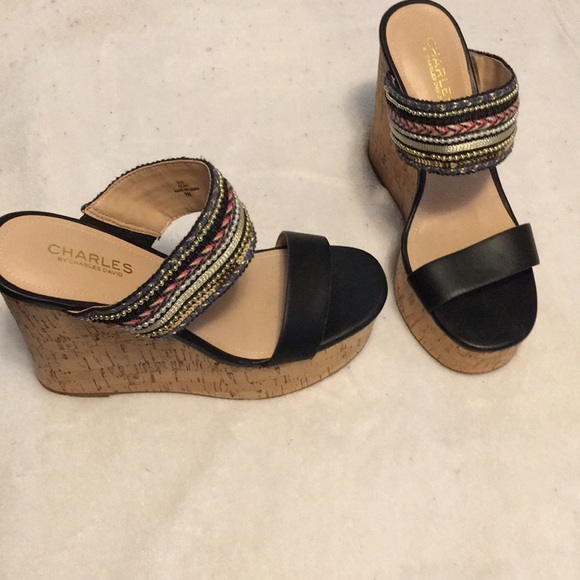 Charles David wedge slides - Picture 3 of 4